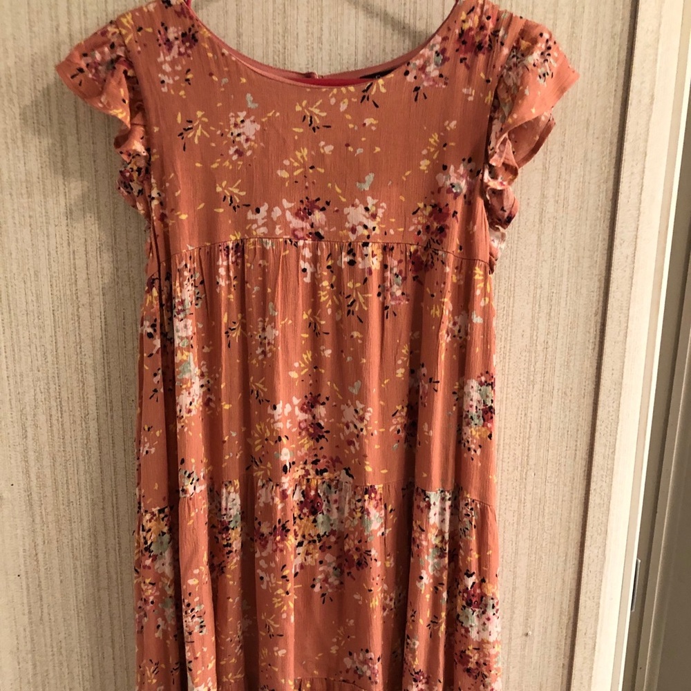 *NWT* Dilliards Dress Casual
